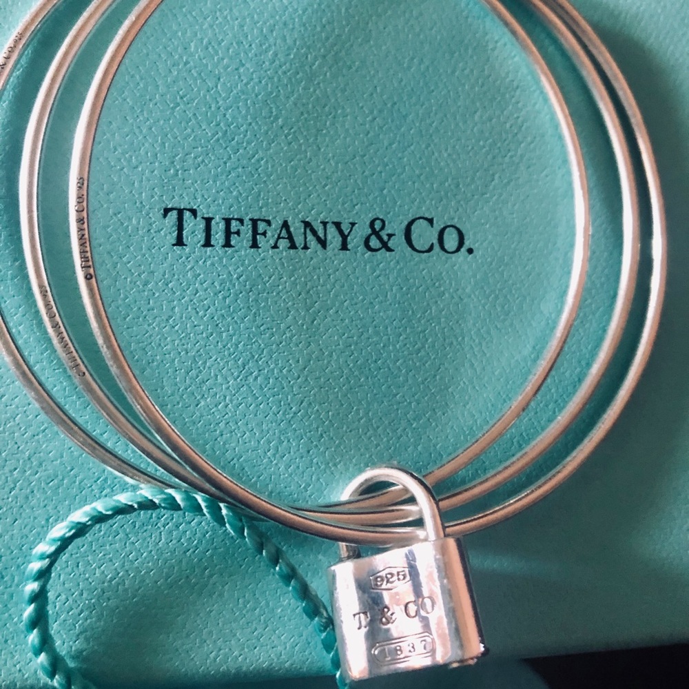 SOLD‼️‼️Tiffany & co bangle padlock  bracelet